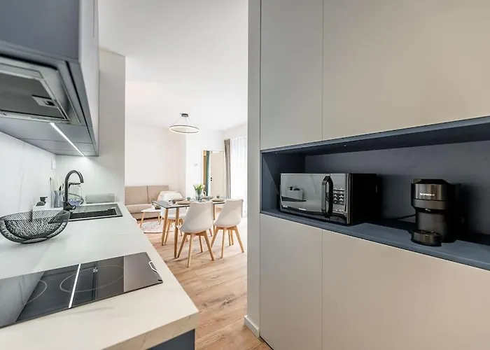 V Centre Timonova * Košice