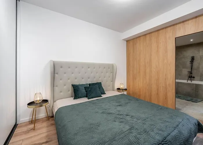 V Centre Timonova Kassa